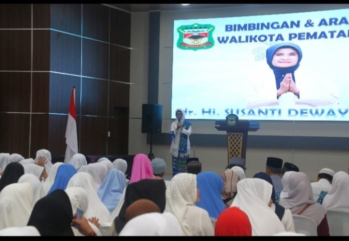 Wali Kota Pematang Siantar dr. Susanti Dewayani SpA Hadiri Acara Pelantikan & Pengukuhan Pengurus Cabang Periode 2023 – 2028 Kecamatan Siantar Barat