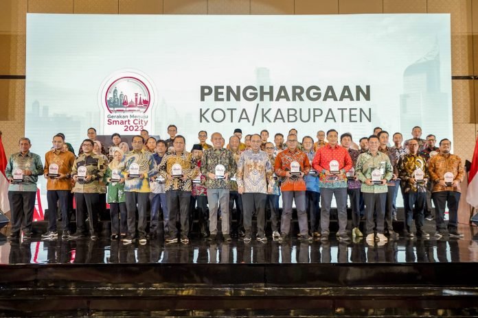 Wali Kota Pematang Siantar dr Susanti Dewayani SpA Hadiri Forum Smart City Nasional