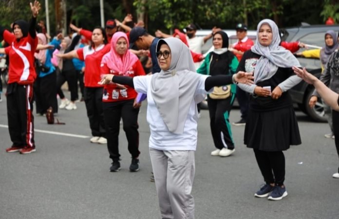 Wali Kota Pematang Siantar dr. Susanti Dewayani SpA Launching Aplikasi Jelajah Siantar, di Arena Car Free Day (CFD)