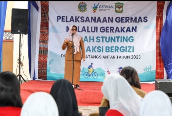 Wali Kota Pematang Siantar dr. Susanti Dewayani SpA Paparkan Gerakan Masyarakat Hidup Sehat Melalui Gerakan Cegah Stunting & Aksi Bergizi, di Hadapan Siswi SMK Negeri 1