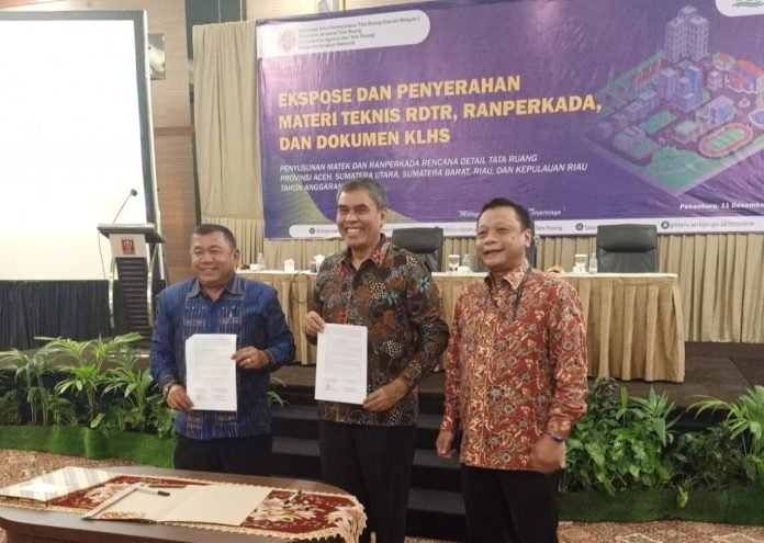 Wali Kota Siantar Hadiri Ekspose dan Penyerahan Materi Teknis RDTR Ranperkada serta Dokumen KLHS