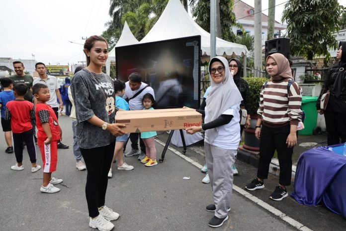 dr Susanti Launching Aplikasi Jelajah Siantar