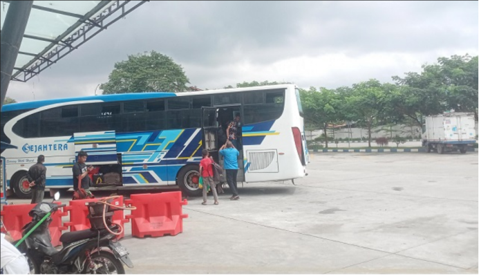 Sejumlah Loket di Medan Mulai Dipadati Pemudik