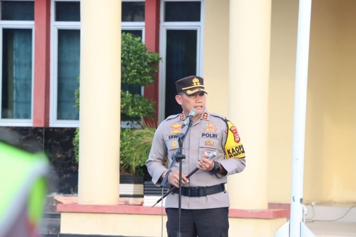 Malam Pergantian Tahun Baru Kondusif, Kapolres AKBP Erwin Syah: Terimakasih Semua Elemen Masyarakat Sudah Jaga Sidrap