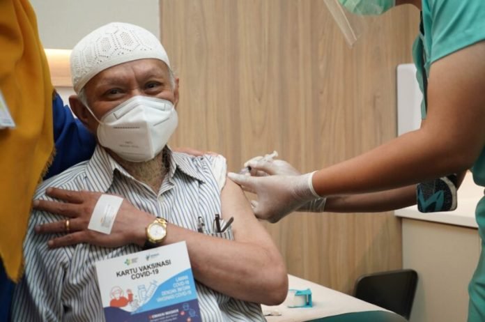 Vaksin COVID-19 Tetap Gratis Buat Kelompok Rentan Mulai Hari Ini