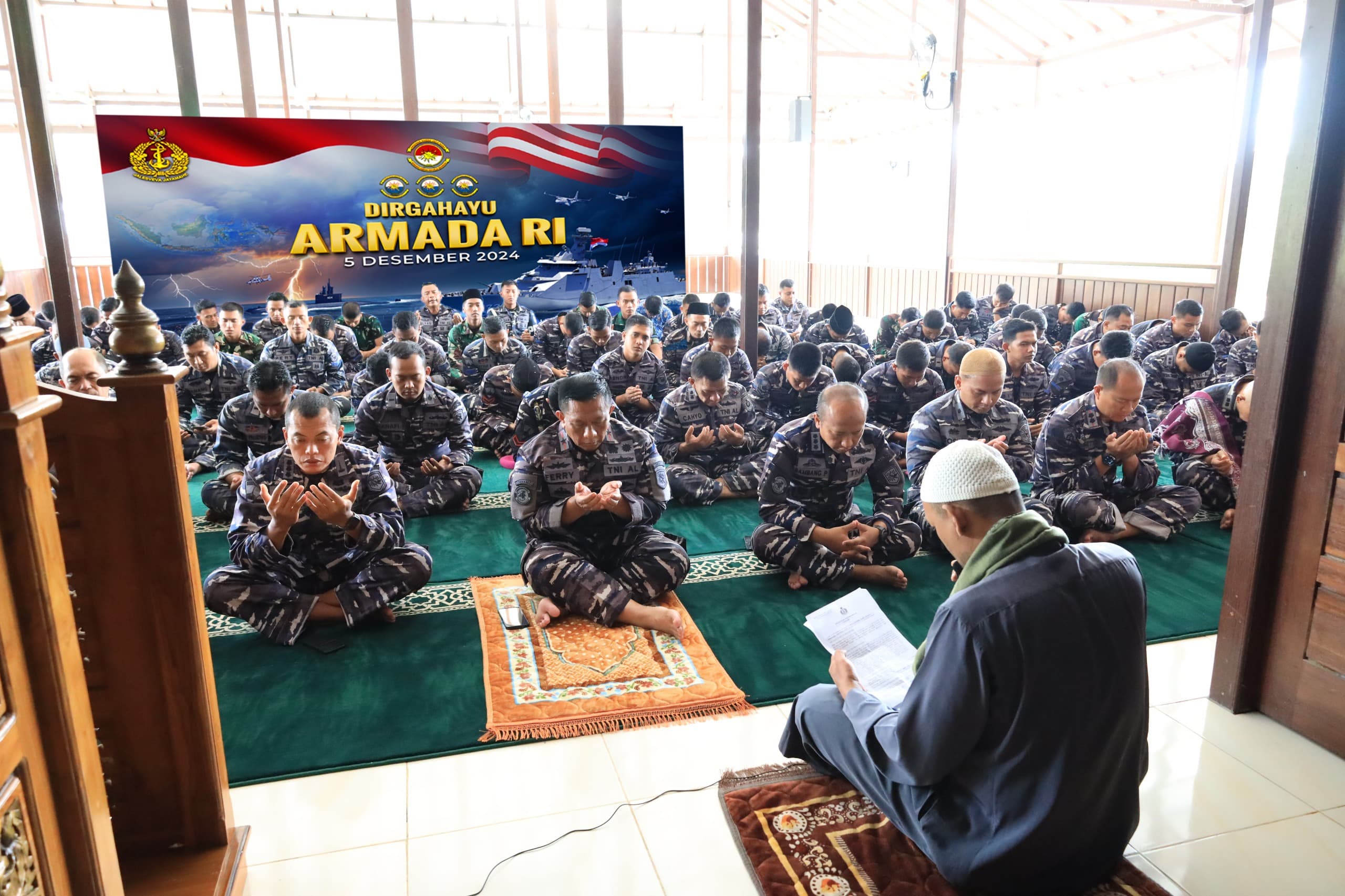 Doa Bersama Sambut HUT Armada RI Tahun 2024 Di Mako Lantamal XIII