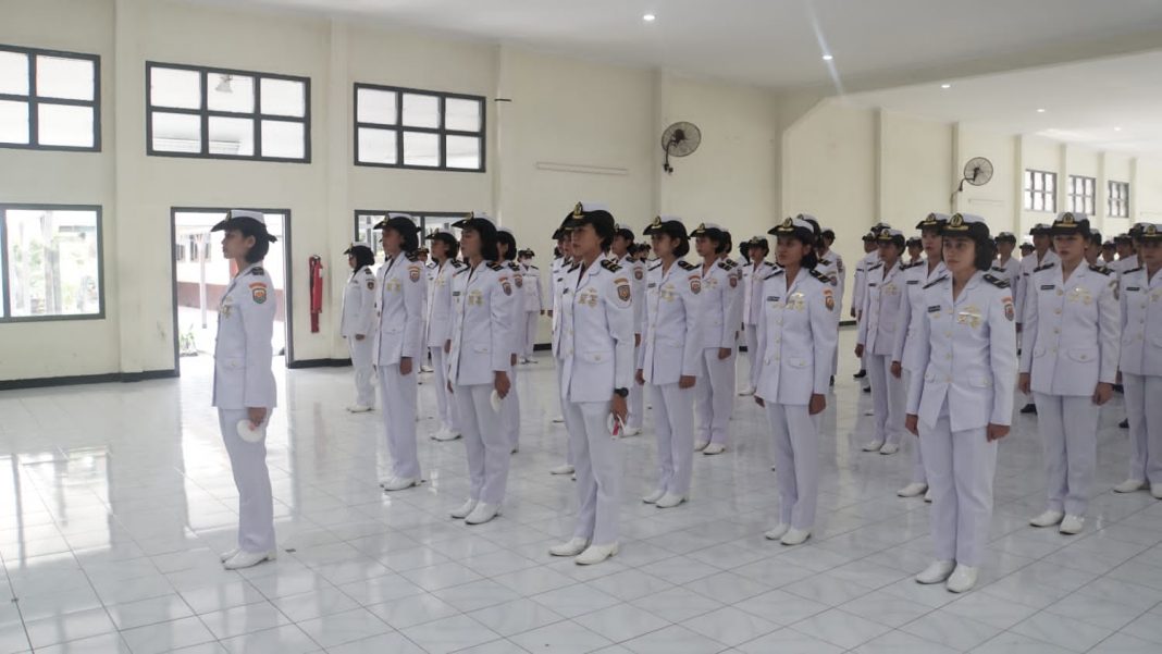 79 Prajurit Jadi Warga Baru, Setelah Jalani Tradisi Penerimaan Korps Wanita Angkatan Laut