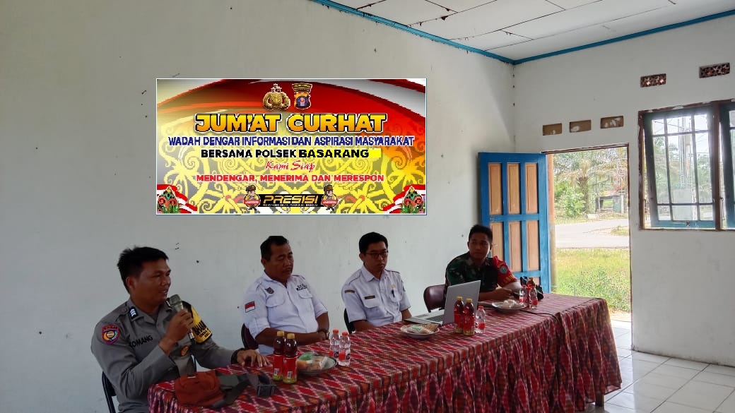 Menampung Aspirasi Masyarakat Polsek Basarang Melaksanakan Giat Jum'at Curhat Di Desa Bungai Jaya