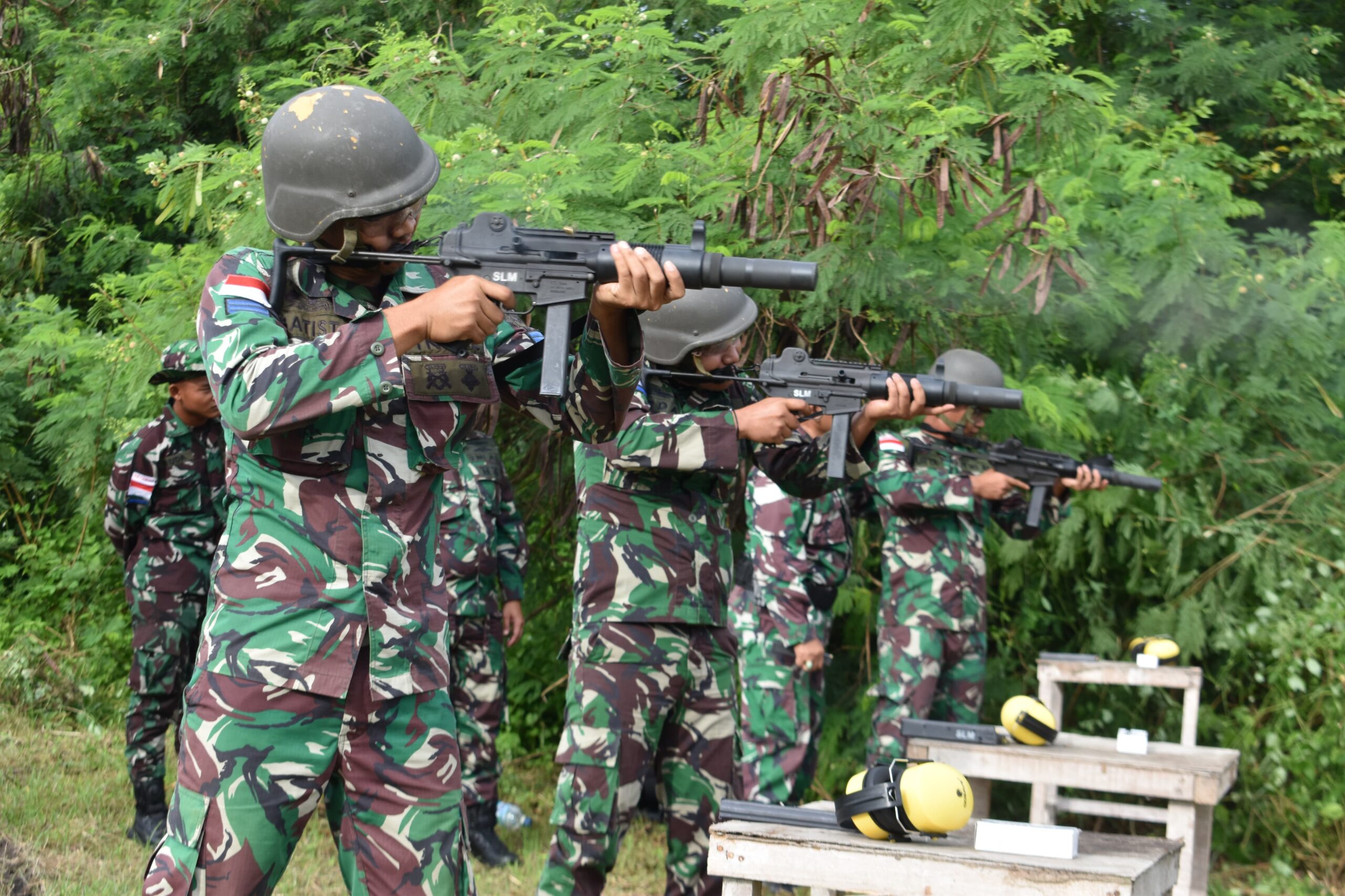 Prajurit Petarung Yonmarhanlan l Berlatih Menembak Bersama Prajurit Lantamal I