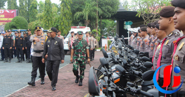 Dandim Probolinggo Hadir dan Ikuti Gelar Apel Pasukan Operasi Lilin Semeru