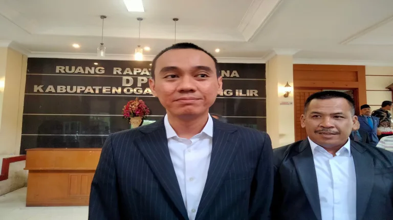 Hadiri Paripurna Usulan Pengesahan Pengangkatan Bupati dan Wakil Bupati OKI Terpilih, Muchendi Sampaikan Ini