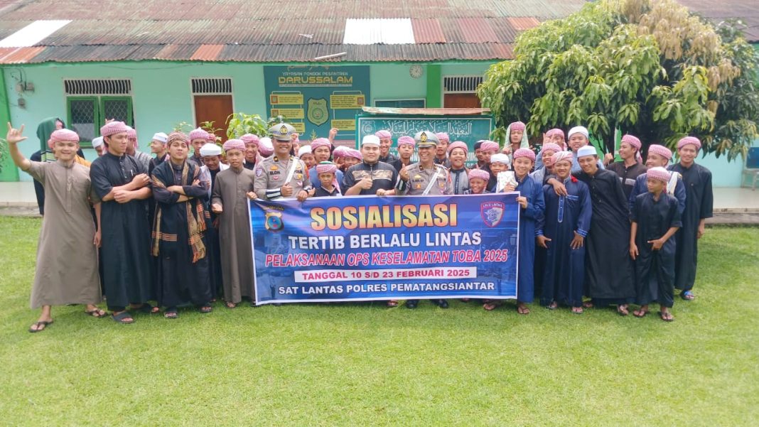 Sat Lantas Polres Pematangsiantar Sosialisasi Tertib Berlalulintas di Pesantren Darussalam