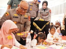 Kapolda Sulbar Dukung Kreativitas Anak-anak dalam Lomba Menggambar dan Puisi di Kampanye Keselamatan Berlalu Lintas