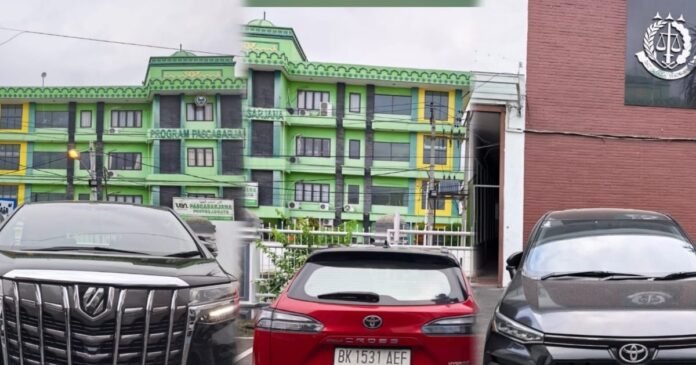 Kejari Medan Terima Titipan 3 Mobil Mewah Sitaan Kasus Dugaan Korupsi Ekspor CPO